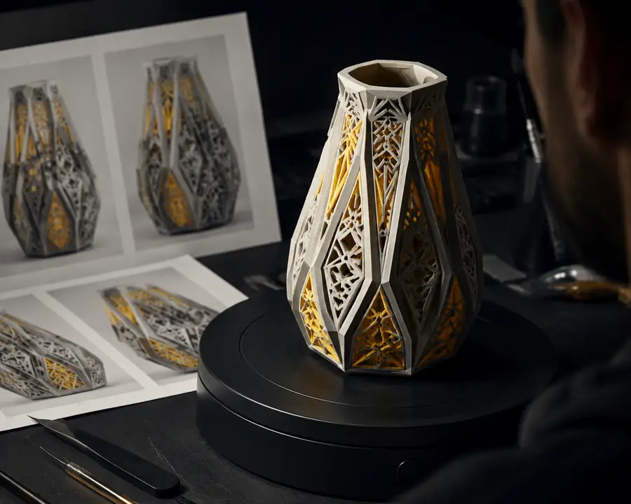 Reference image of a small decorative object